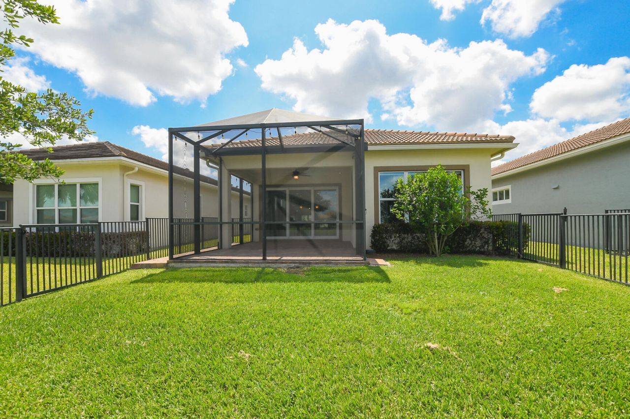 8942 SW Pepoli Way, Port Saint Lucie, FL 34987 Photo