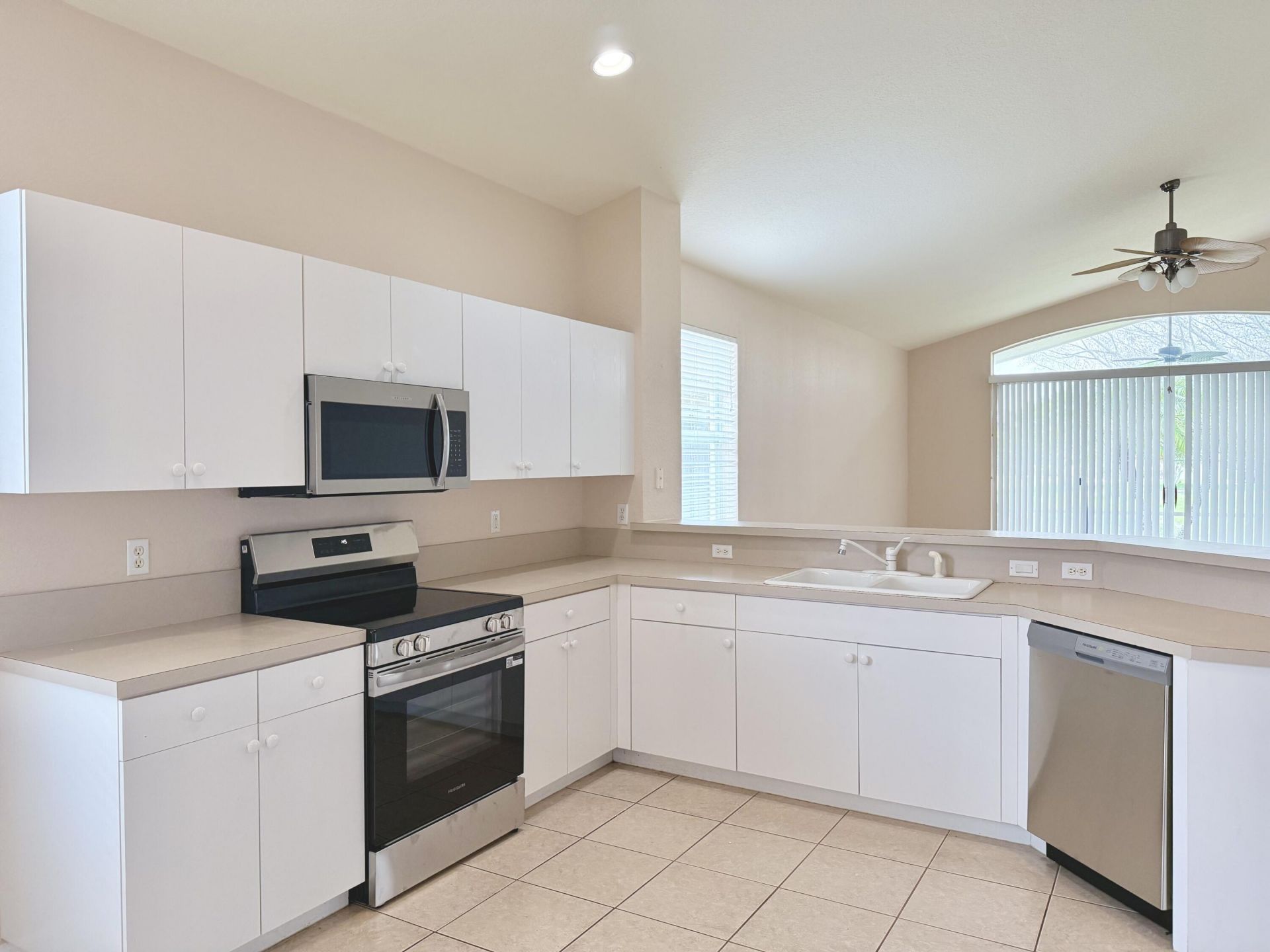 658 NW Stanford Lane, Port Saint Lucie, FL 34983 Photo
