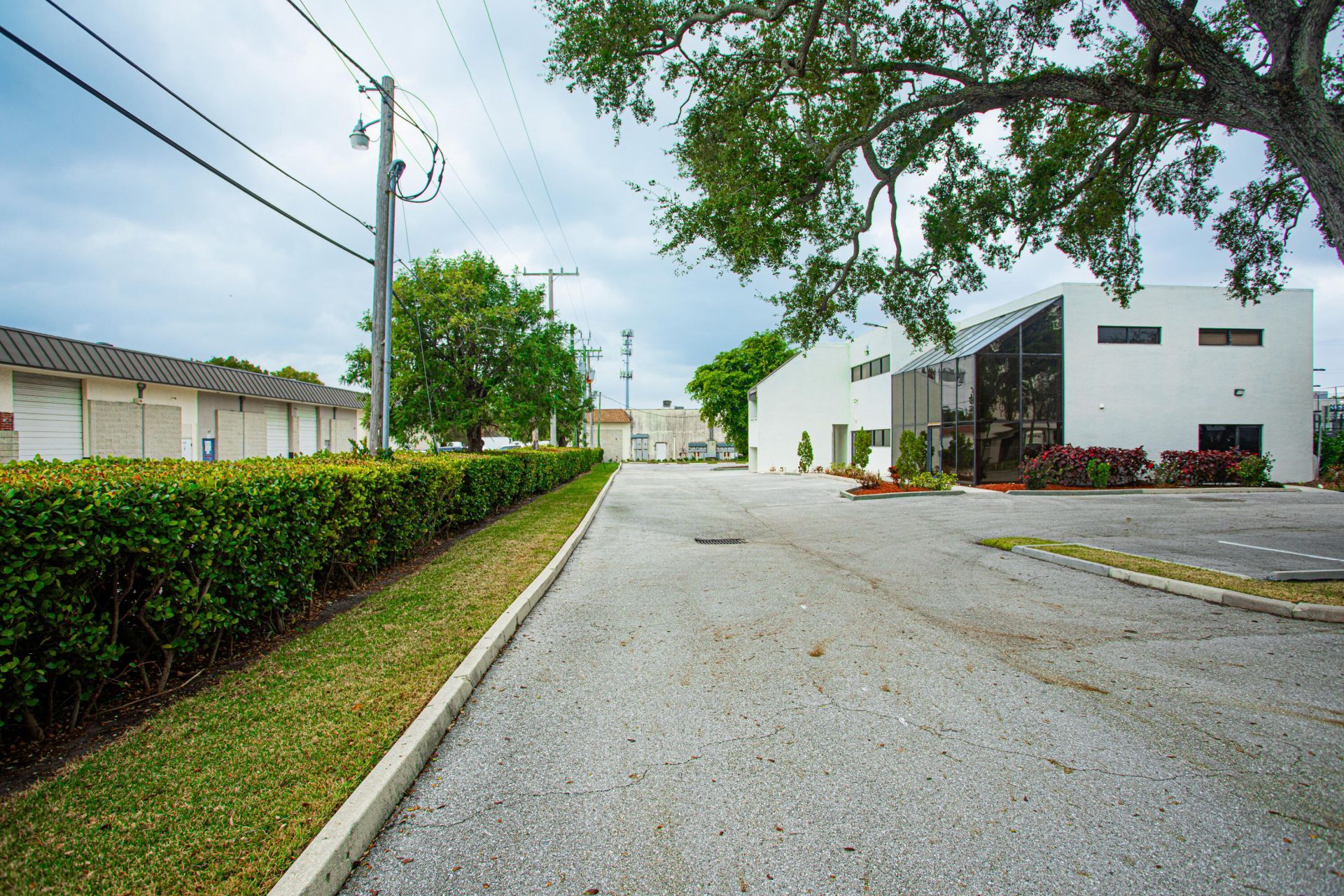 1700 Okeechobee Road, West Palm Beach, FL 33409 Photo
