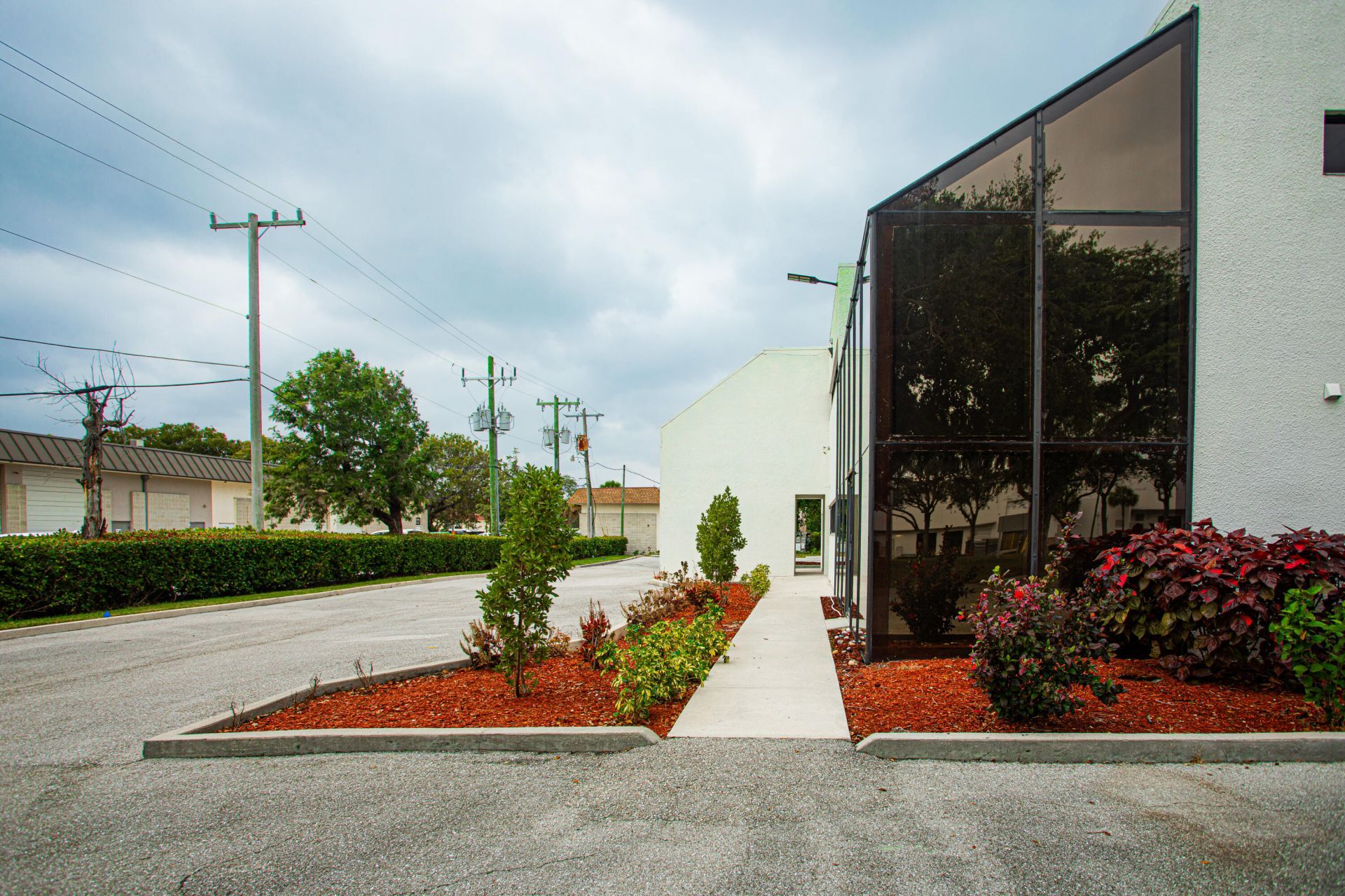 1700 Okeechobee Road, West Palm Beach, FL 33409 Photo