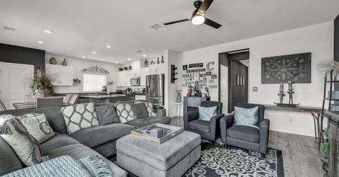 2025 Painted Sky Way, Sun Valley, NV 89433 Photo