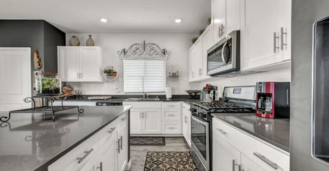 2025 Painted Sky Way, Sun Valley, NV 89433 Photo