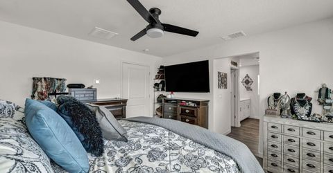 2025 Painted Sky Way, Sun Valley, NV 89433 Photo