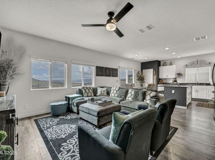 2025 Painted Sky Way, Sun Valley, NV 89433 Photo