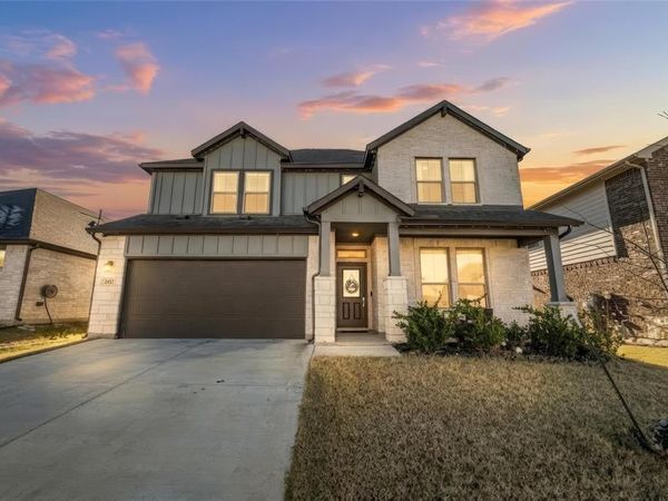 2417 Mankato Drive, Fort Worth, TX 76179