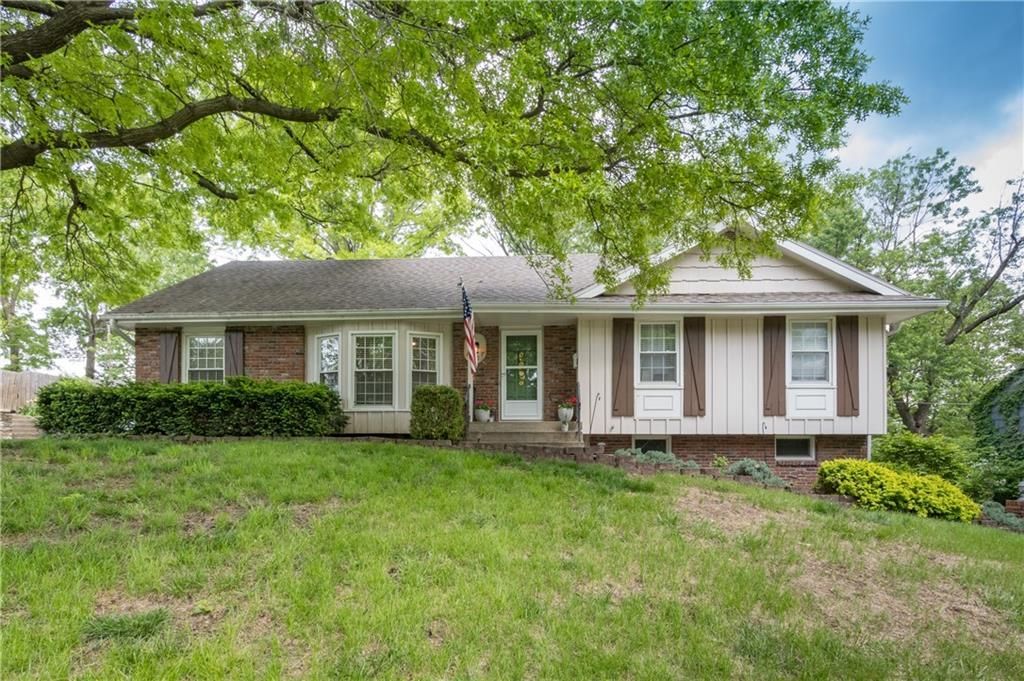 6807 NW Birch Lane, Kansas City, MO 64151 Main Photo