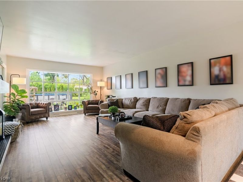 1331 Buena Vista Street NE, Canton, OH 44714 Photo 14