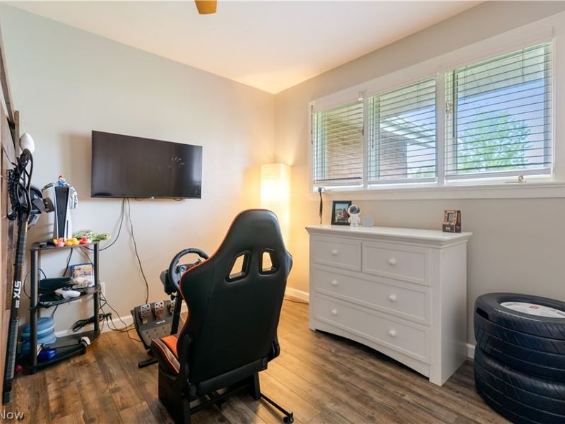 1331 Buena Vista Street NE, Canton, OH 44714 Photo 31