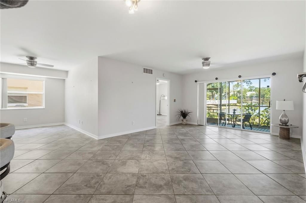 162 Pebble Shores Dr, Unit 101, Naples, FL 34110 Photo