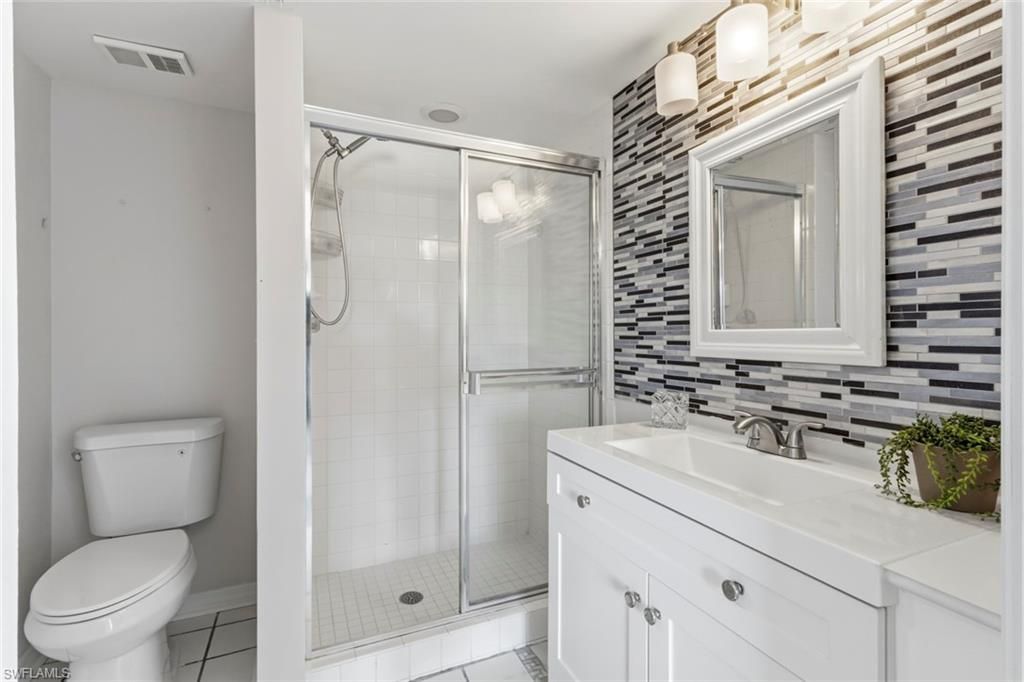 162 Pebble Shores Dr, Unit 101, Naples, FL 34110 Photo