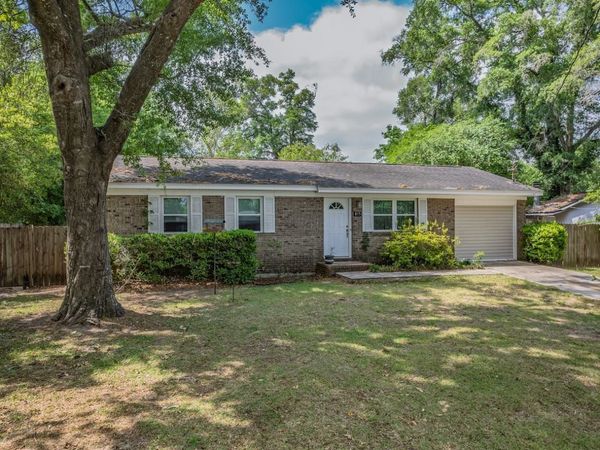 815 Peggy Drive, Tallahassee, FL 32305