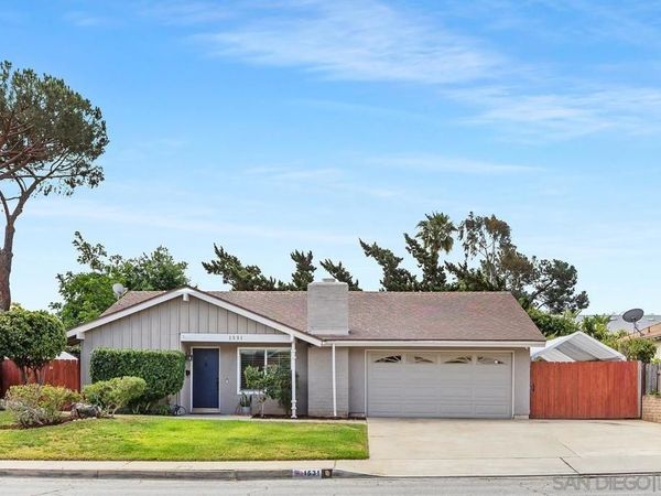 1531 Oak Hill Dr, Escondido, CA 92027