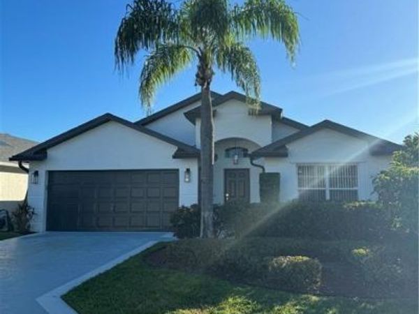 21565 Windham RUN , ESTERO, FL 33928