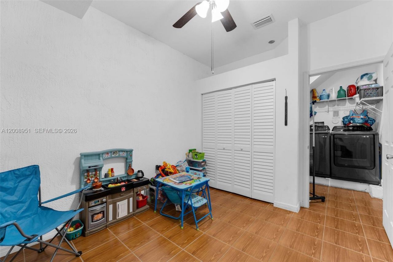 2406 NE 41st Pl , Homestead, FL 33033 Photo