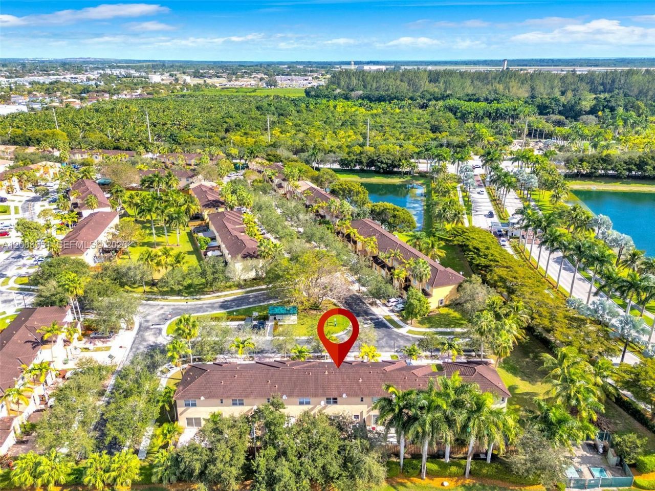 2406 NE 41st Pl , Homestead, FL 33033 Photo