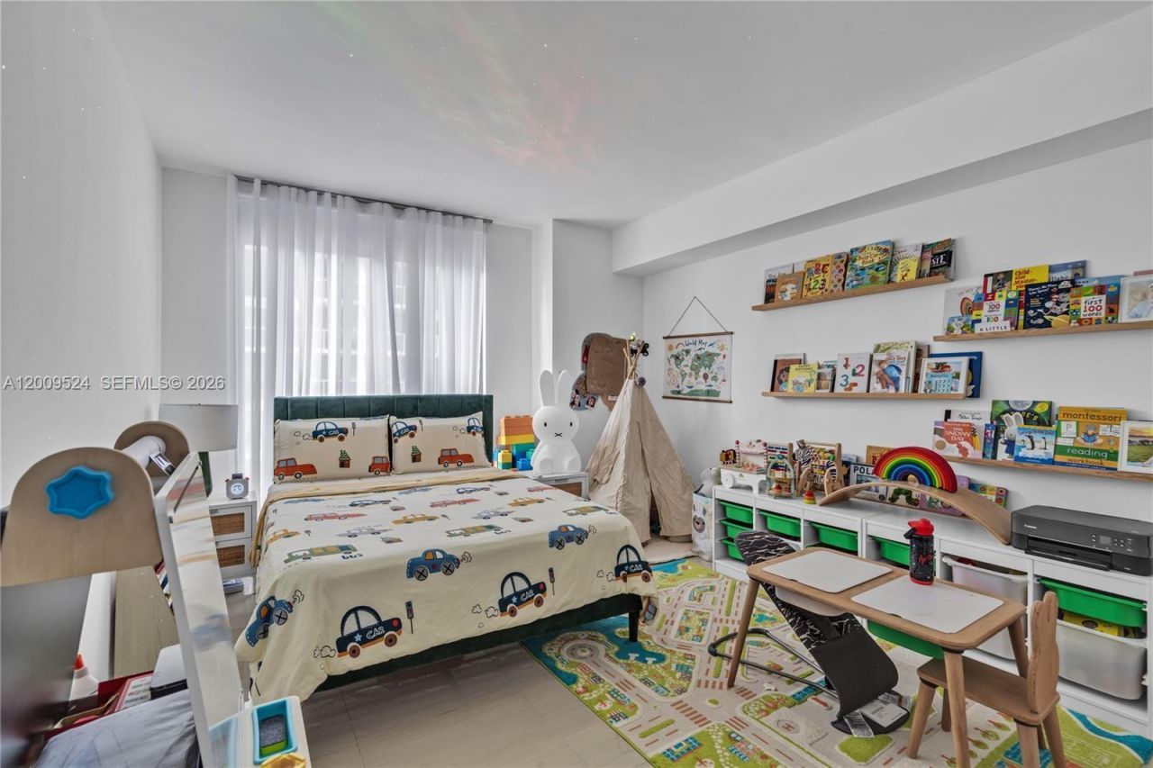 31 SE 6th St , Unit 702, Miami, FL 33131 Photo
