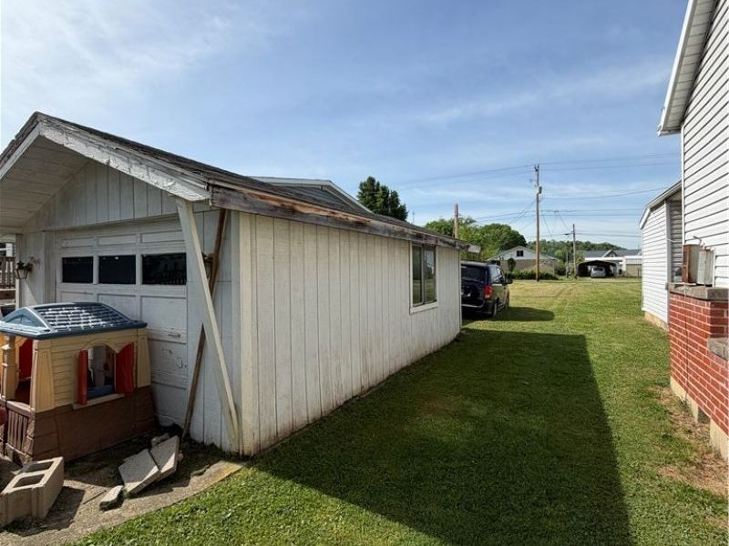 1048 Jackson Street, OH 45673 Photo 25