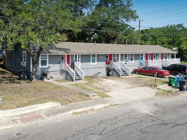 1529 N WALTERS, San Antonio, TX 78202
