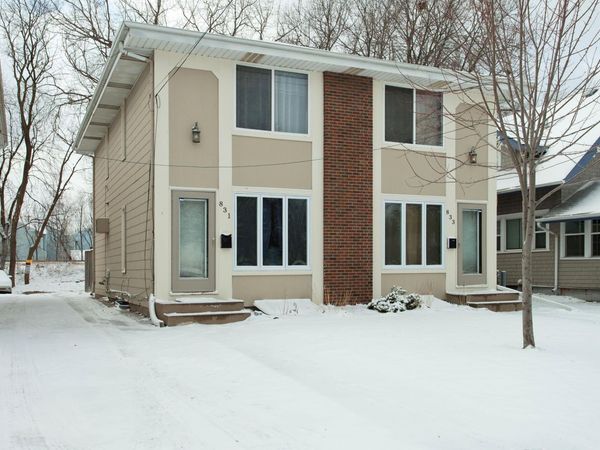 831 Weeks Avenue SE, Minneapolis, MN 55414