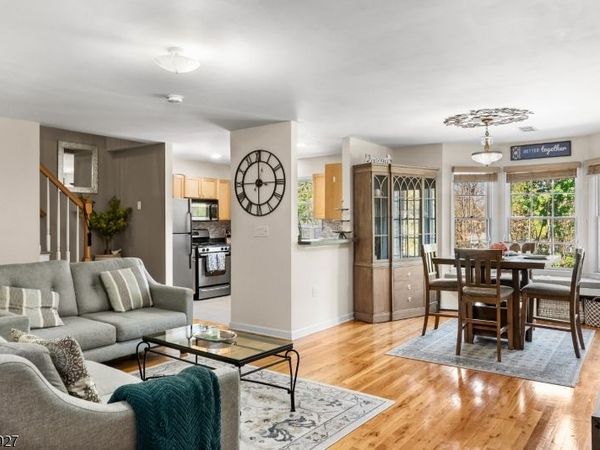 30 Federal Hill Rd, Pompton Lakes, NJ 07442