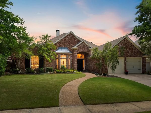 15 Center Court, Heath, TX 75032