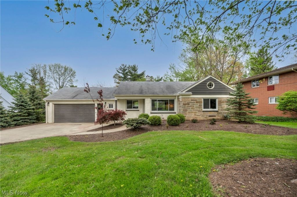 7973 Skyline Drive, Broadview Heights, OH 44147 Main Photo