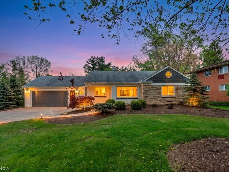 7973 Skyline Drive, Broadview Heights, OH 44147 Photo 2