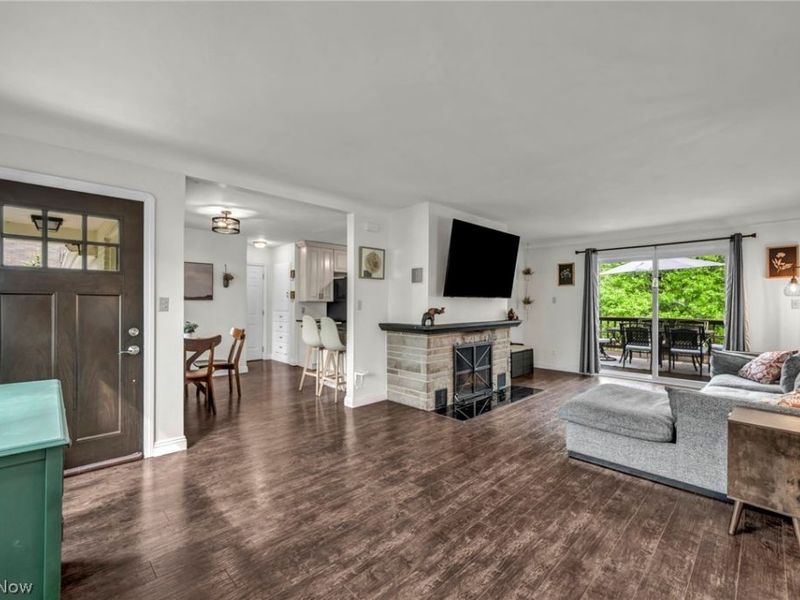 7973 Skyline Drive, Broadview Heights, OH 44147 Photo 6