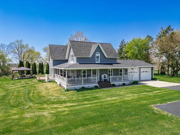 34007 Pearl Street, KIRKLAND, IL 60146