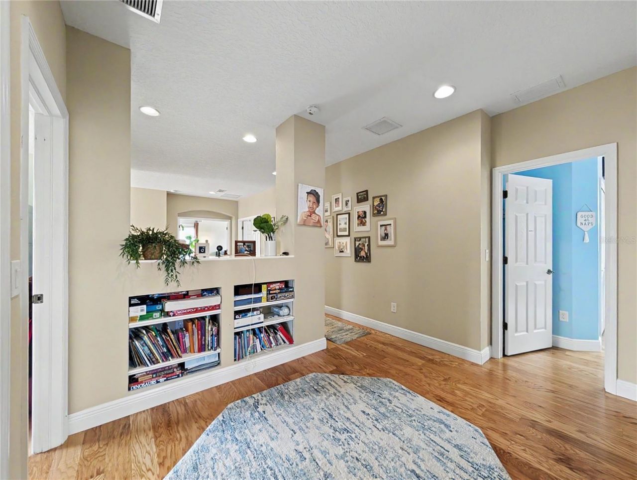 5309 Napa Drive, Sarasota, FL 34243 Photo