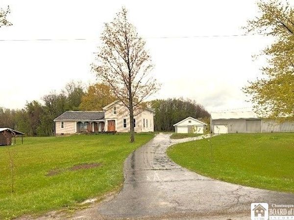 5553 Martin Road, Fredonia, NY 14063