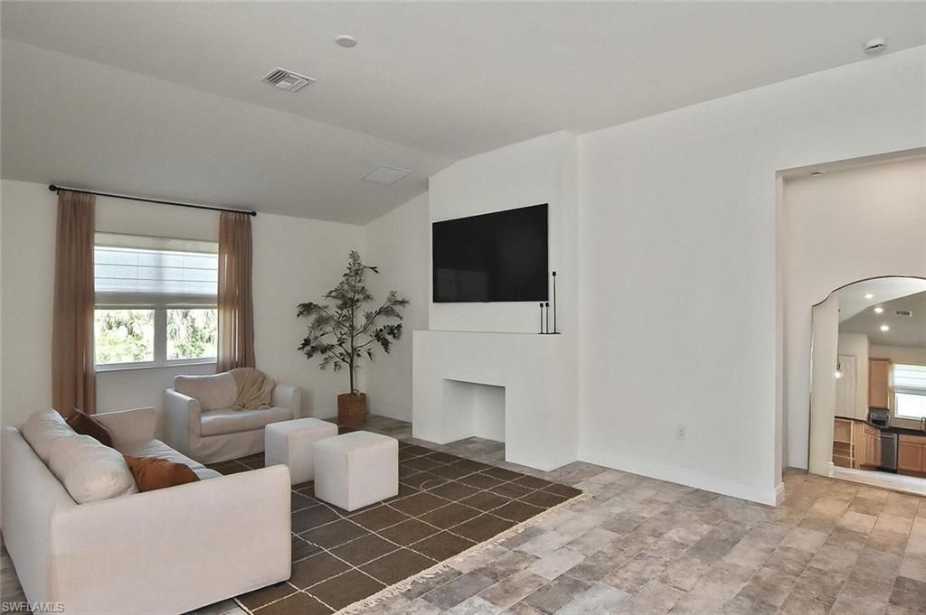 6688 Estero Bay Dr, Fort Myers, FL 33908 Photo