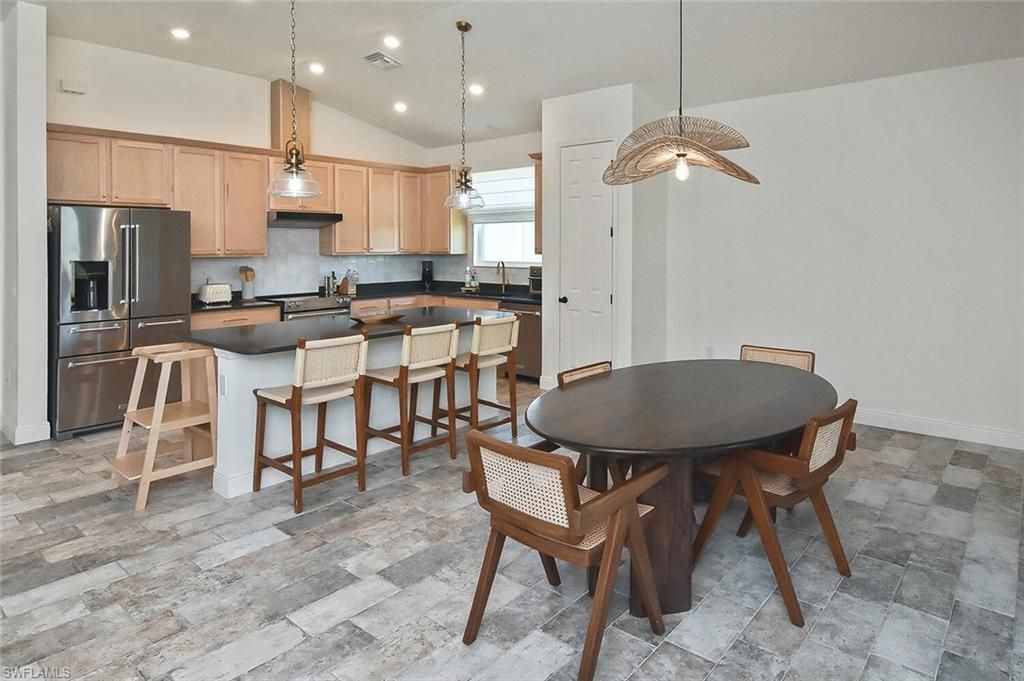 6688 Estero Bay Dr, Fort Myers, FL 33908 Photo