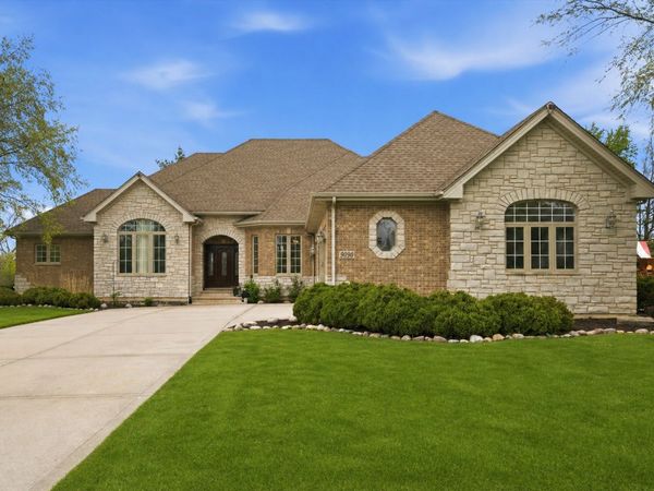 9090 Big Sable Point , Frankfort, IL 60423