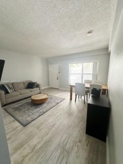 9248 Collins Ave, Unit 105, Surfside, FL 33154 Photo