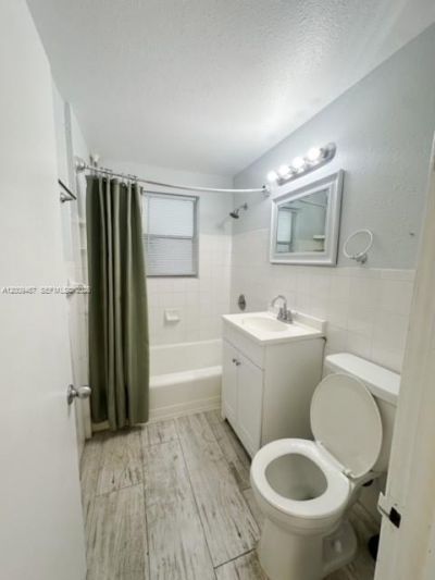 9248 Collins Ave, Unit 105, Surfside, FL 33154 Photo