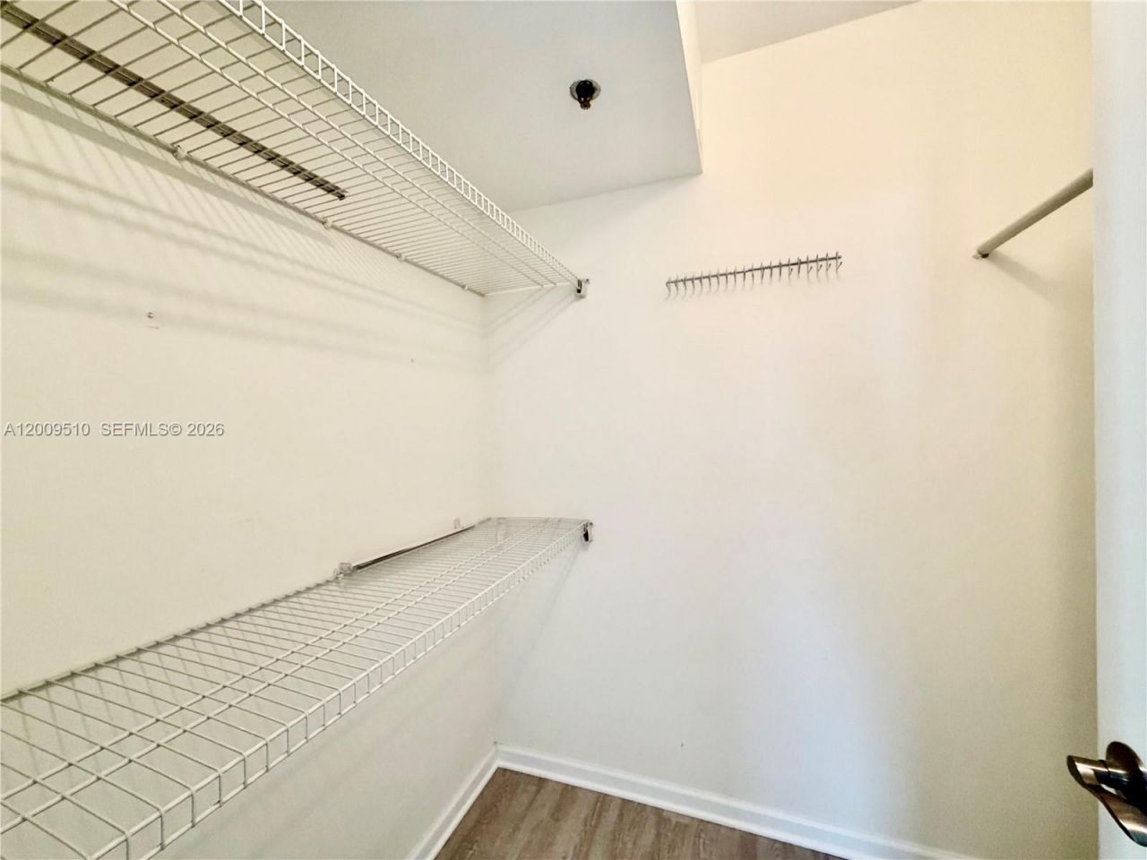 20515 E Country Club Dr, Unit 1642, Aventura, FL 33180 Photo