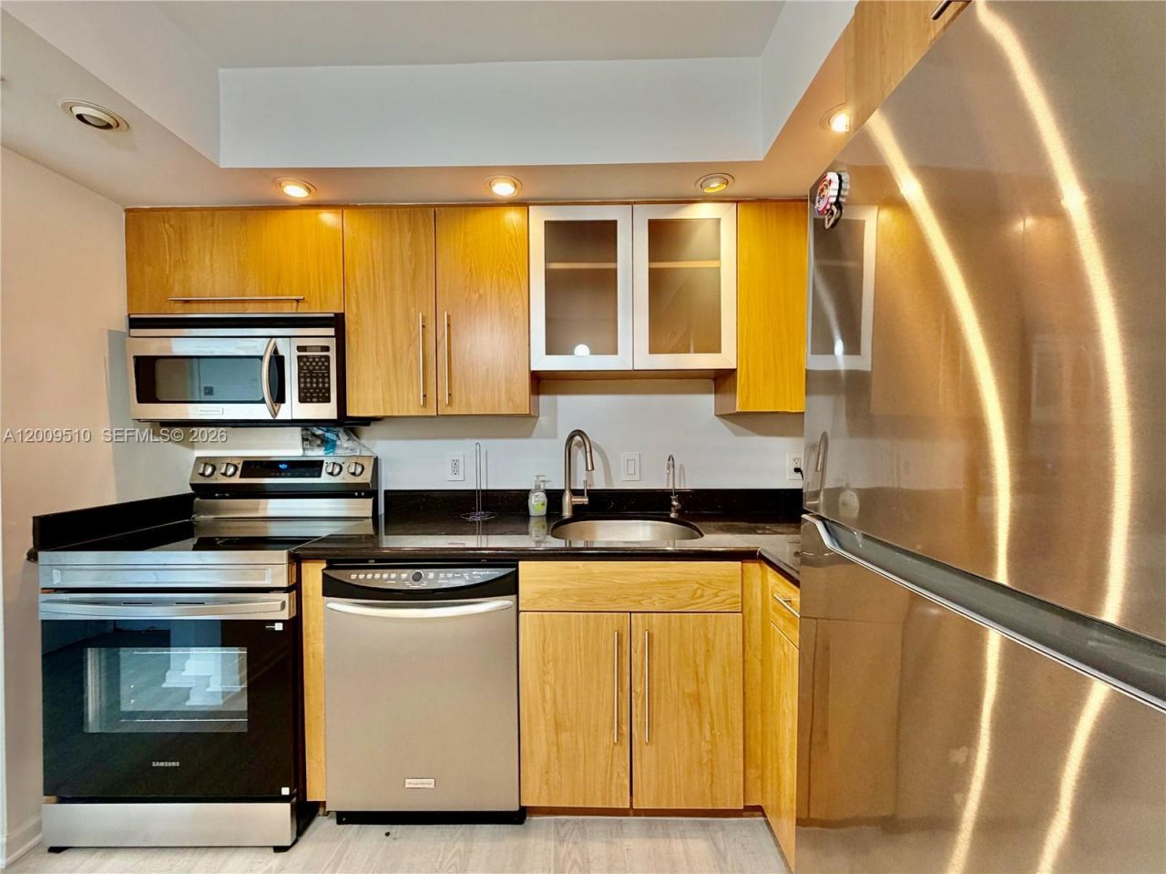 20515 E Country Club Dr, Unit 1642, Aventura, FL 33180 Photo