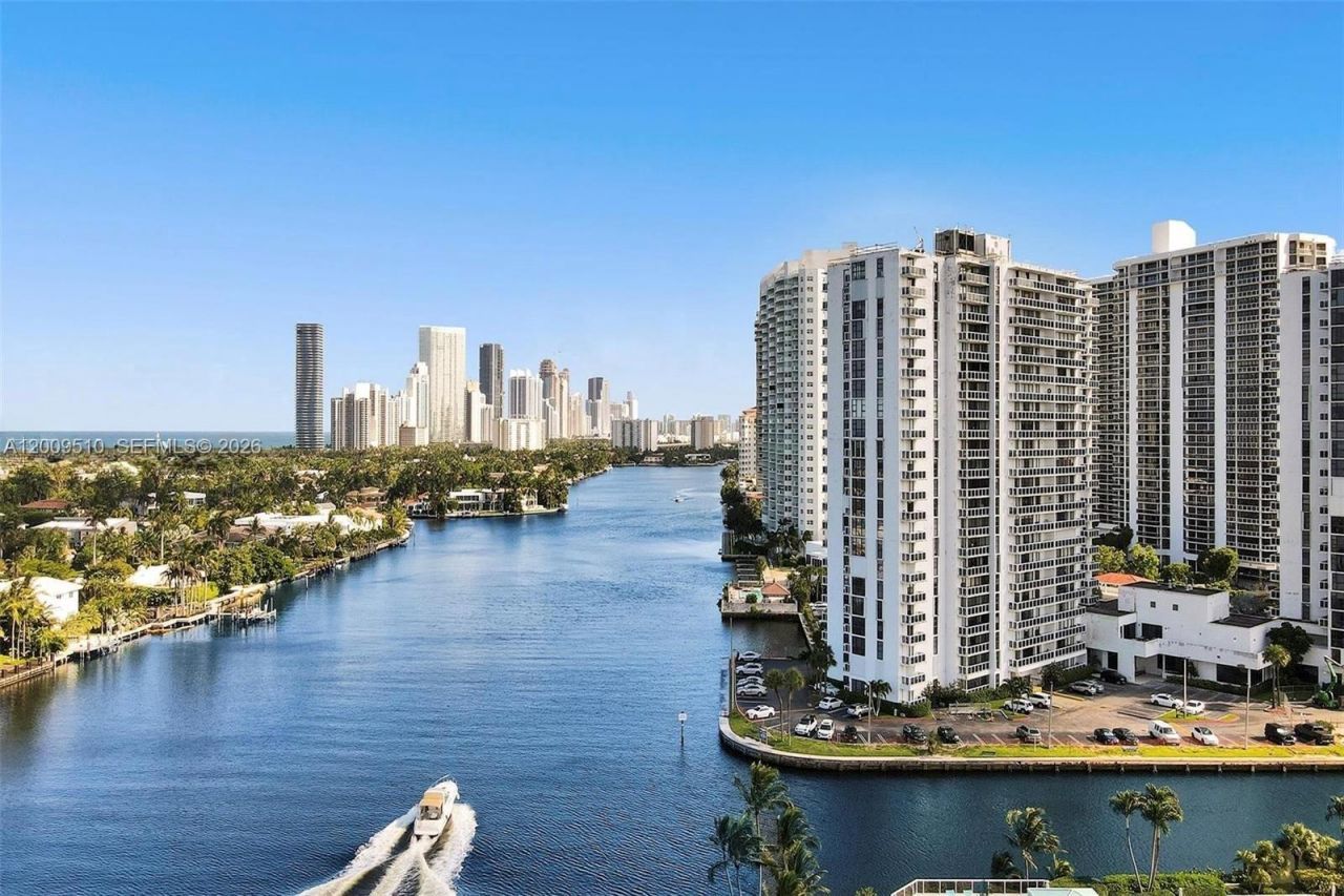20515 E Country Club Dr, Unit 1642, Aventura, FL 33180 Photo