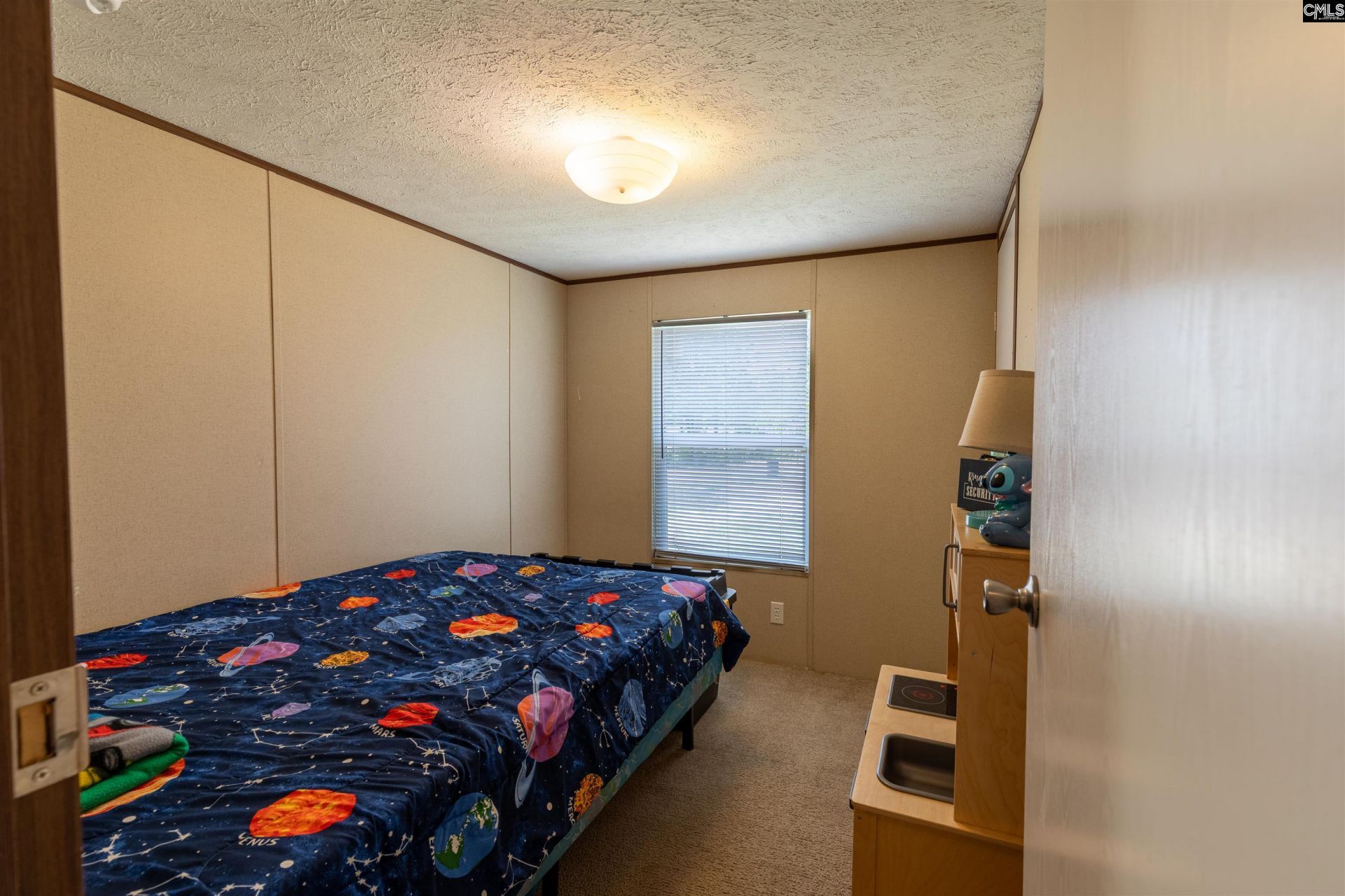 224 Glencrest Drive  Photo 11