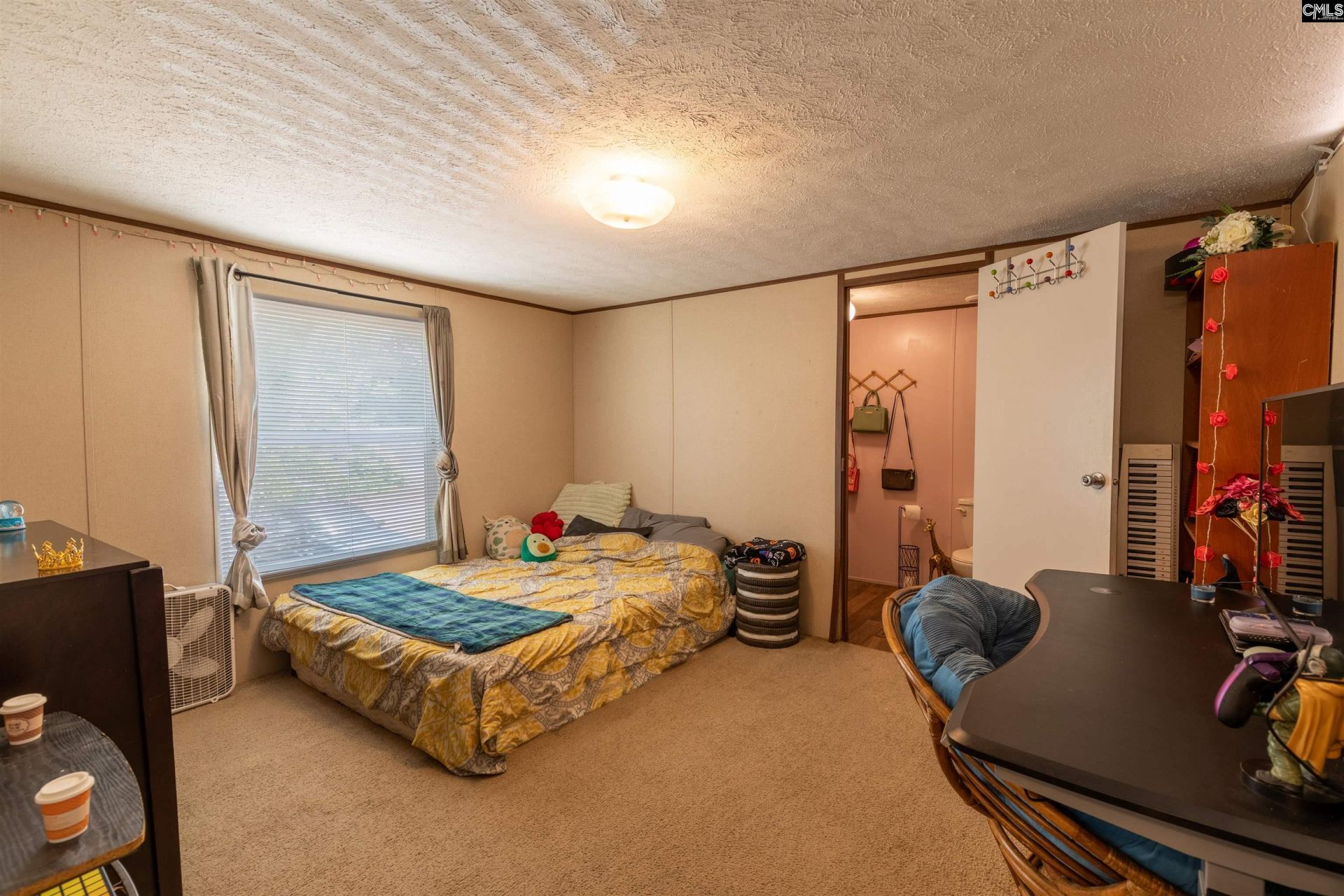 224 Glencrest Drive  Photo 6