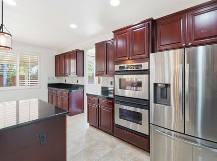 9707 Nature Trail Way, Elk Grove, CA 95757 Photo
