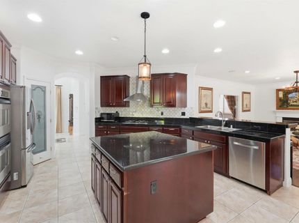 9707 Nature Trail Way, Elk Grove, CA 95757 Photo