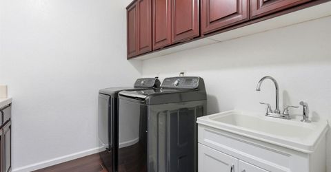 9707 Nature Trail Way, Elk Grove, CA 95757 Photo