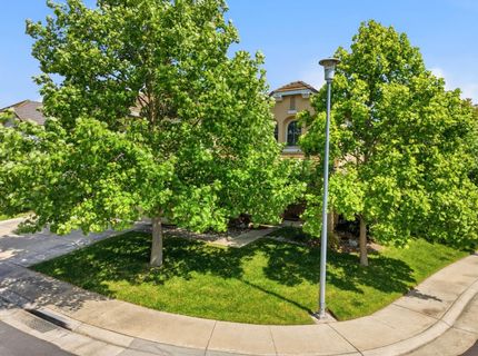 9707 Nature Trail Way, Elk Grove, CA 95757 Photo