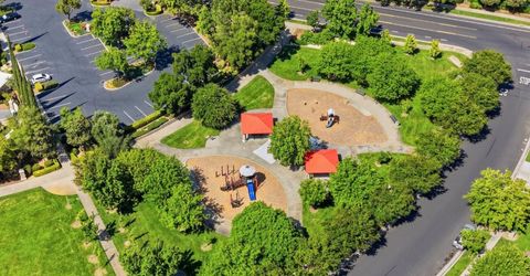 9707 Nature Trail Way, Elk Grove, CA 95757 Photo