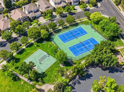 9707 Nature Trail Way, Elk Grove, CA 95757 Photo