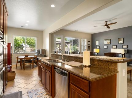 3789 Isabella St, West Sacramento, CA 95691 Photo
