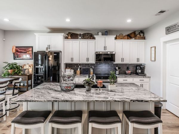 1885 Woodruff Ave , Greenbrier, TN 37073