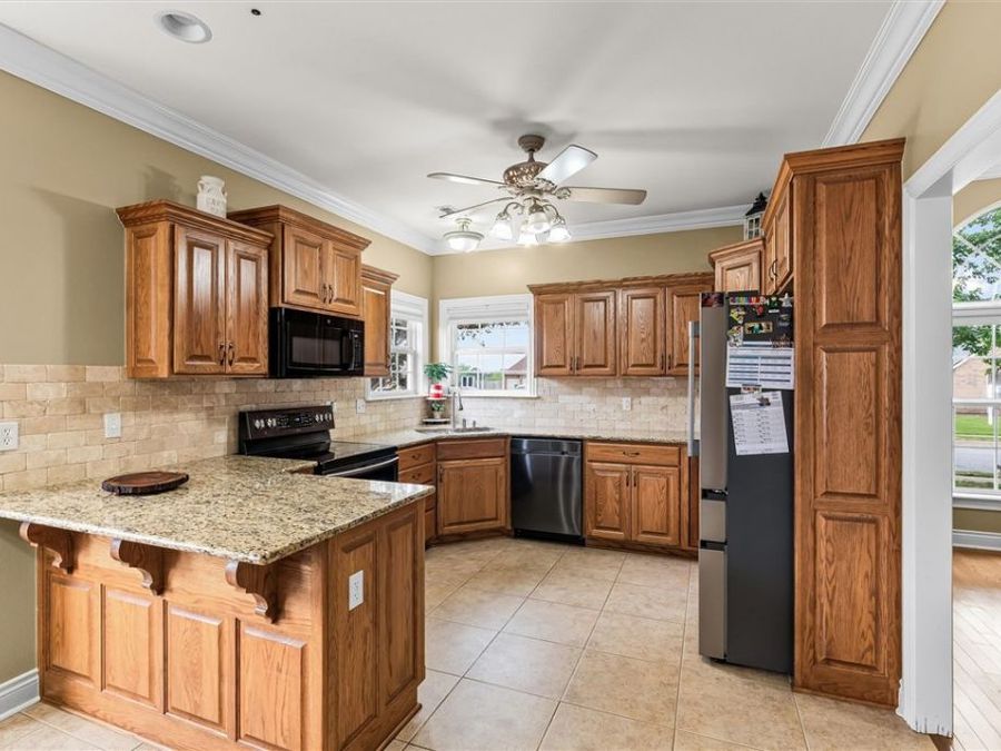Property Image 9